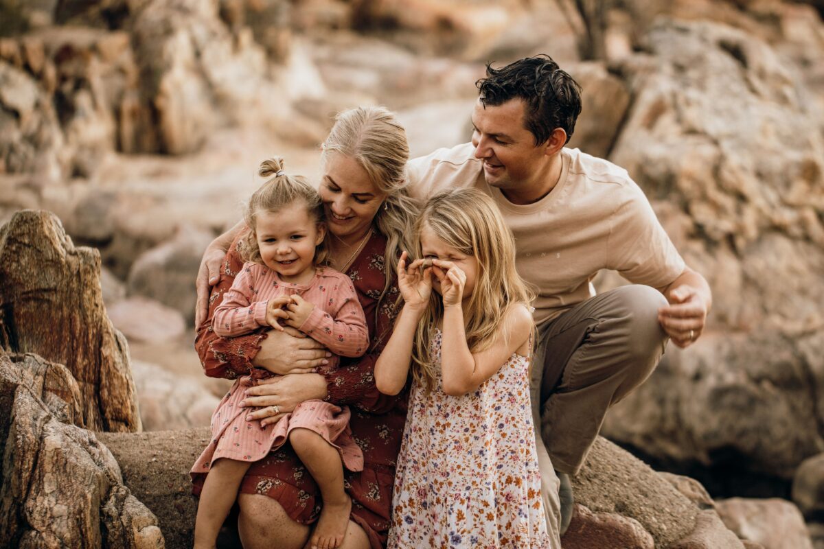 Geraldton-Family-Counselling-Service-family-image